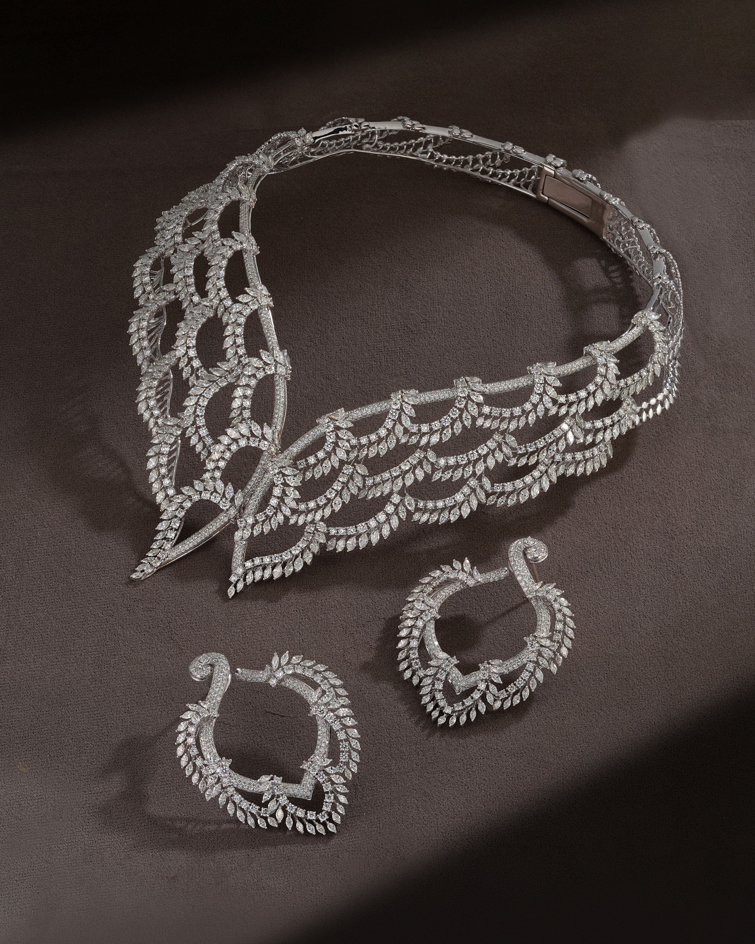 Classic Silhouette Diamond Collar Necklace & Aurea Frost Diamonds Earrings
