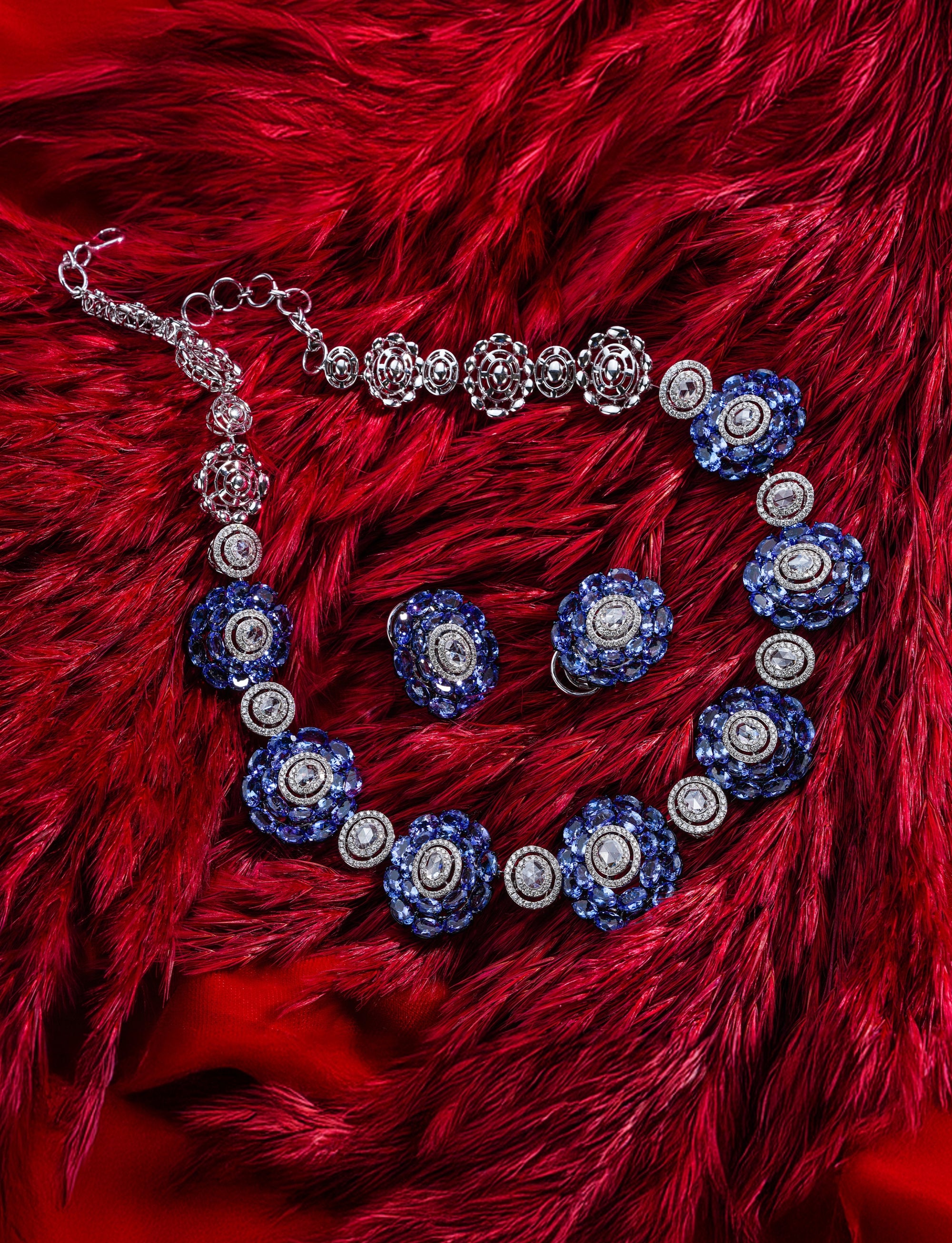 Eternal Twilight Tanzanite Diamond Collar