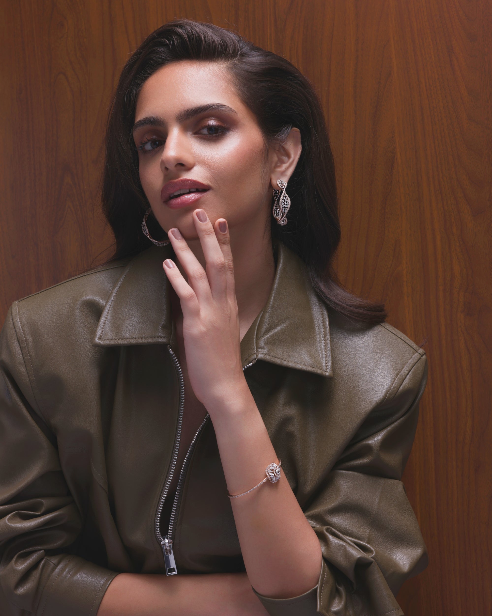 The Ardent Curve Bracelet