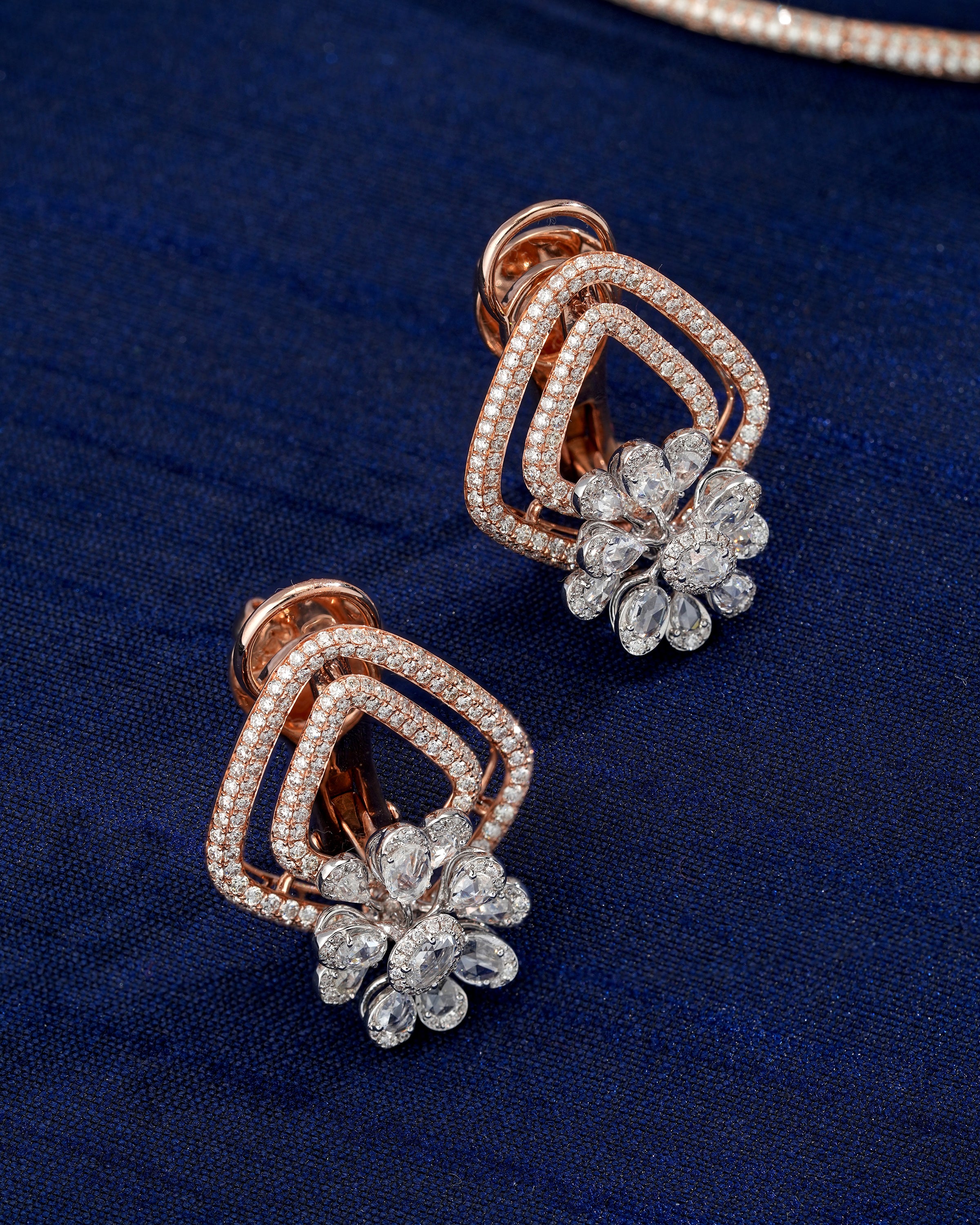 Bloom Studs