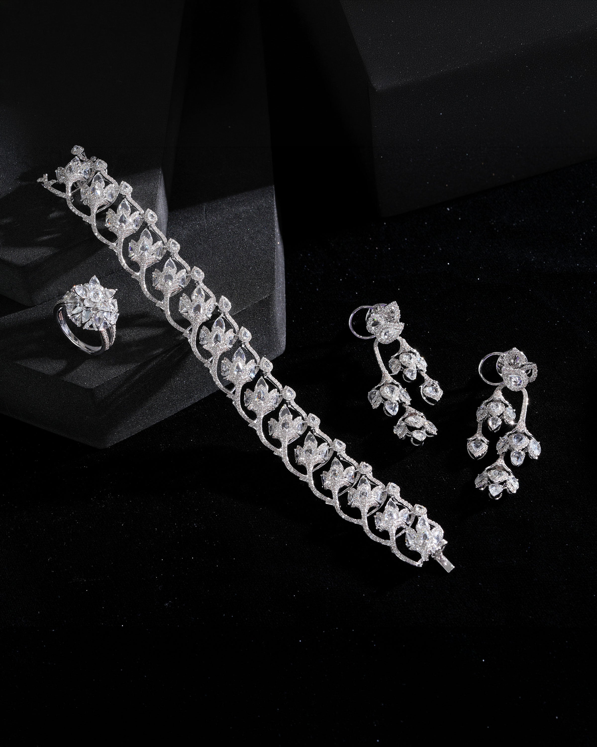 The Argent Curve Bracelet