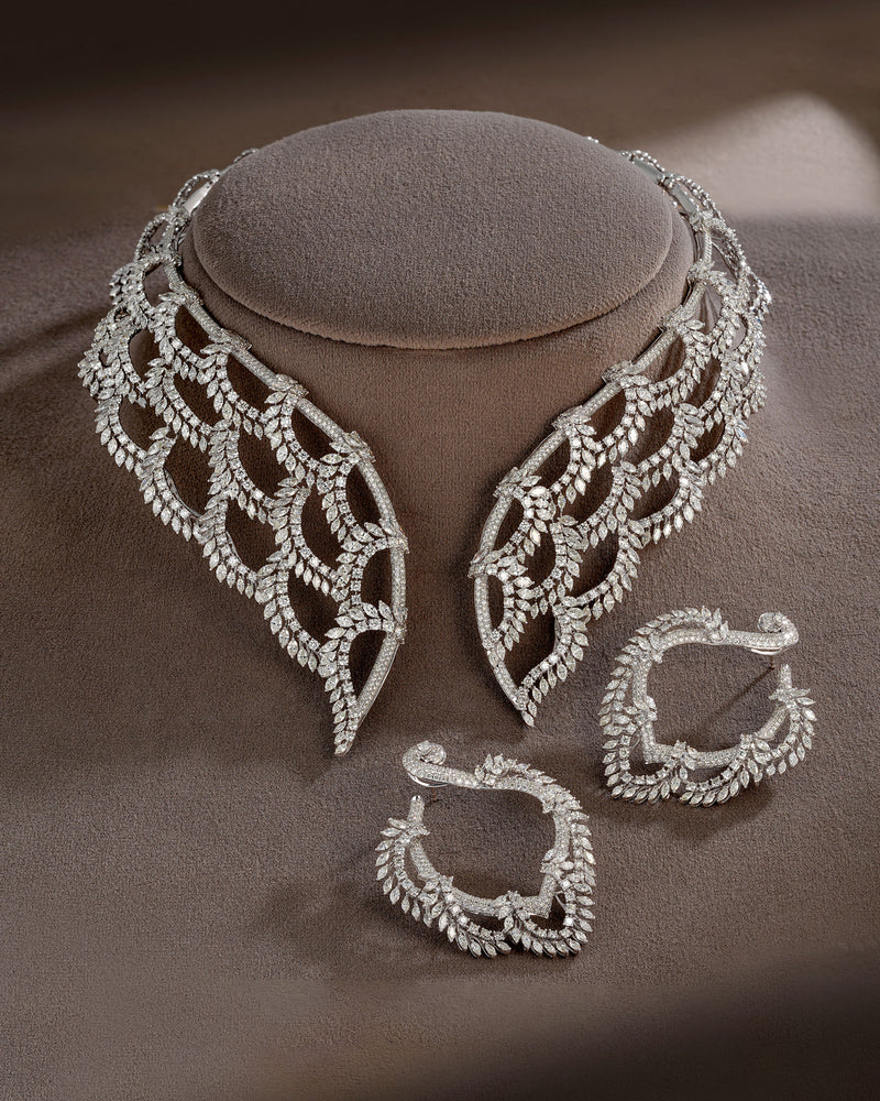 Classic Silhouette Diamond Collar Necklace