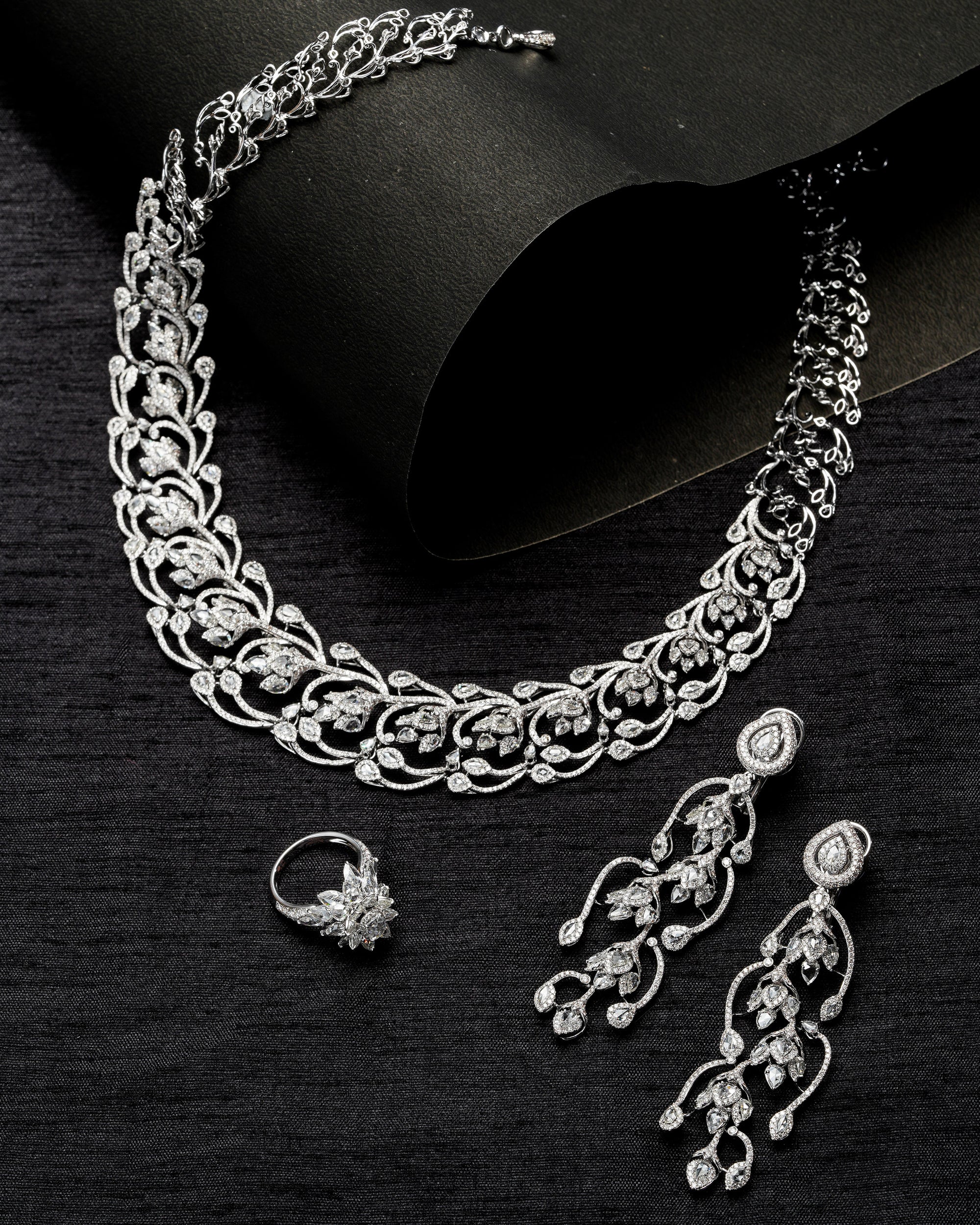 The Elanis Pavé Diamond necklace & The Elanis Pavé Spirals