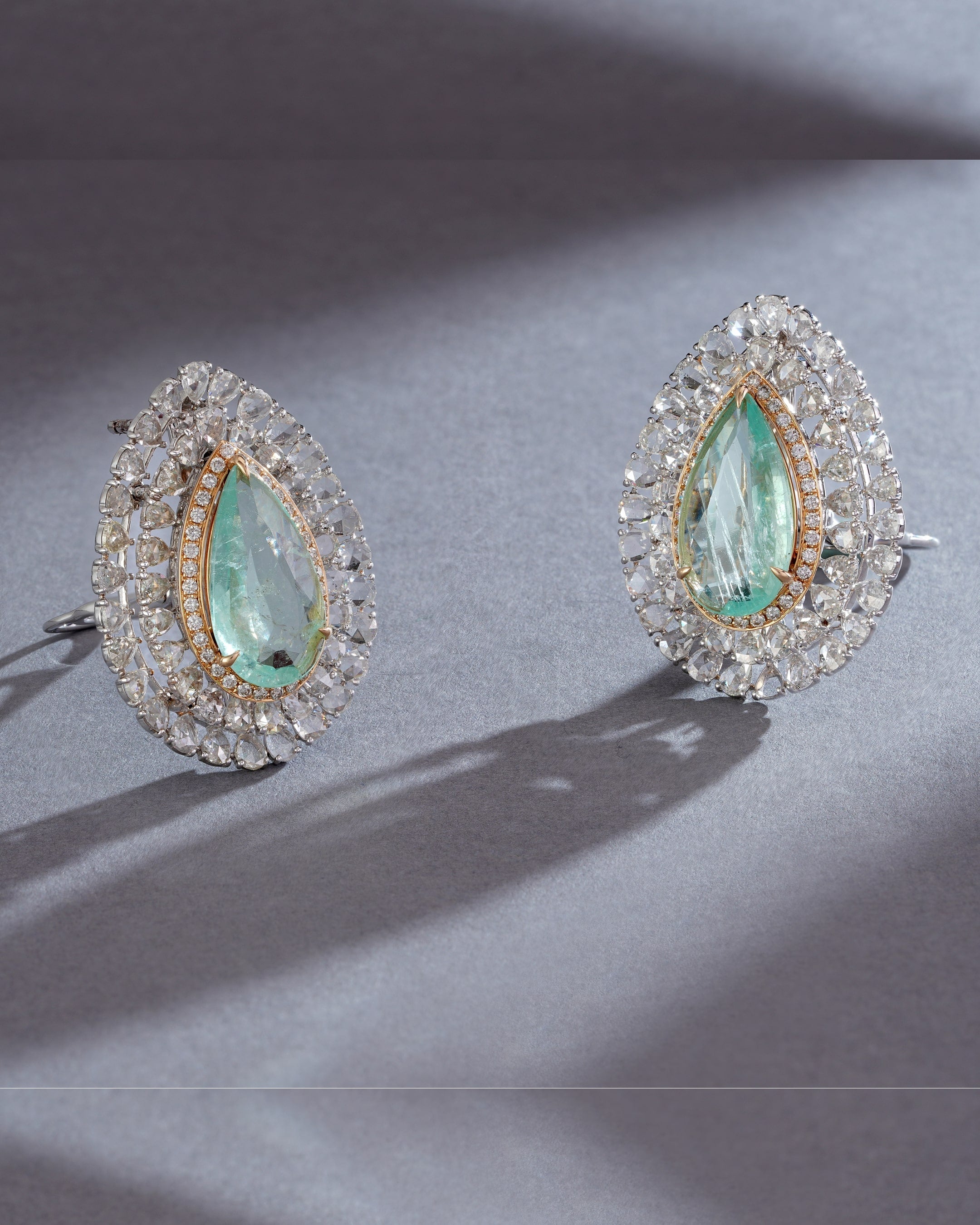 Aurora Feuille Emeralds