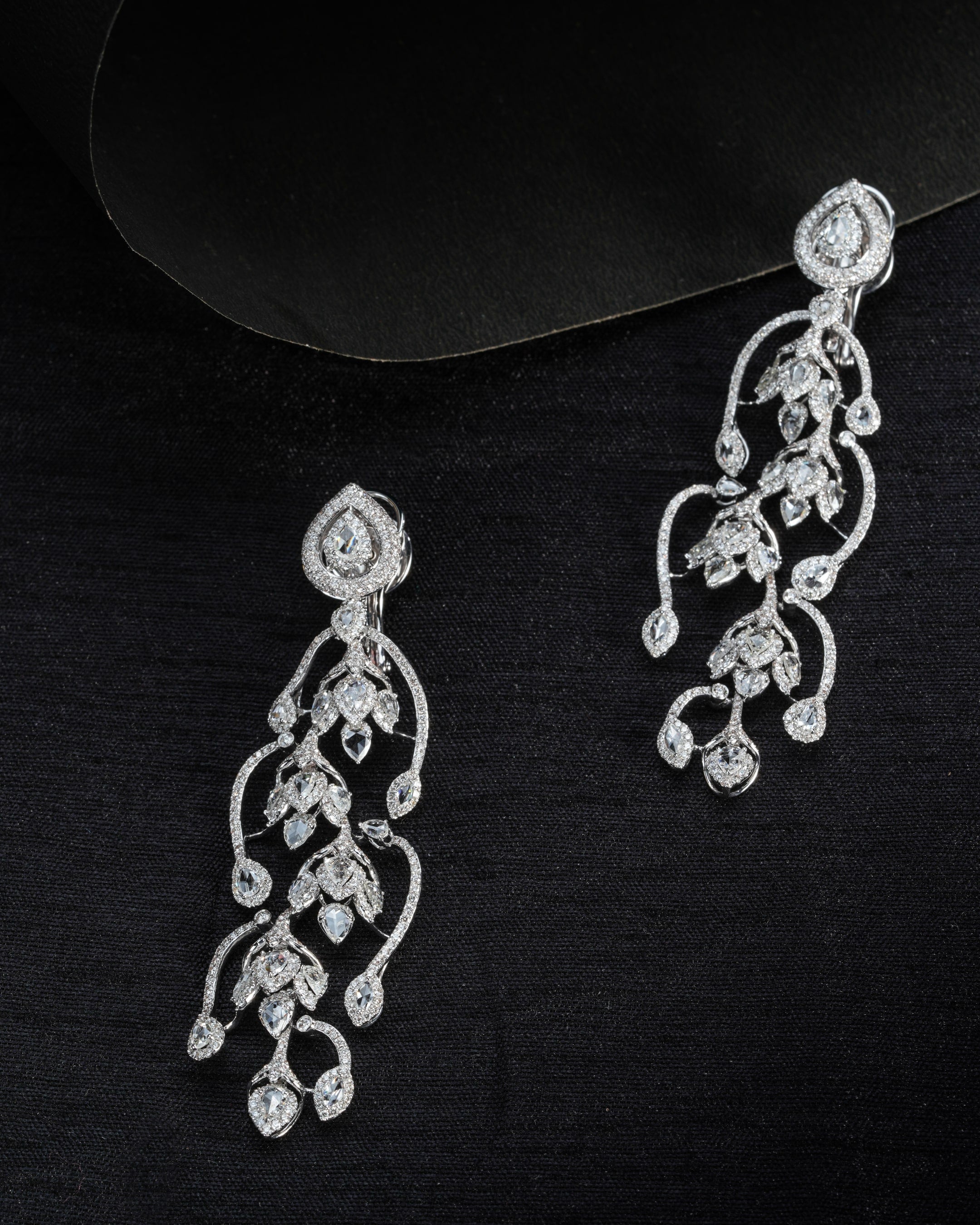 The Elanis Pavé Spirals