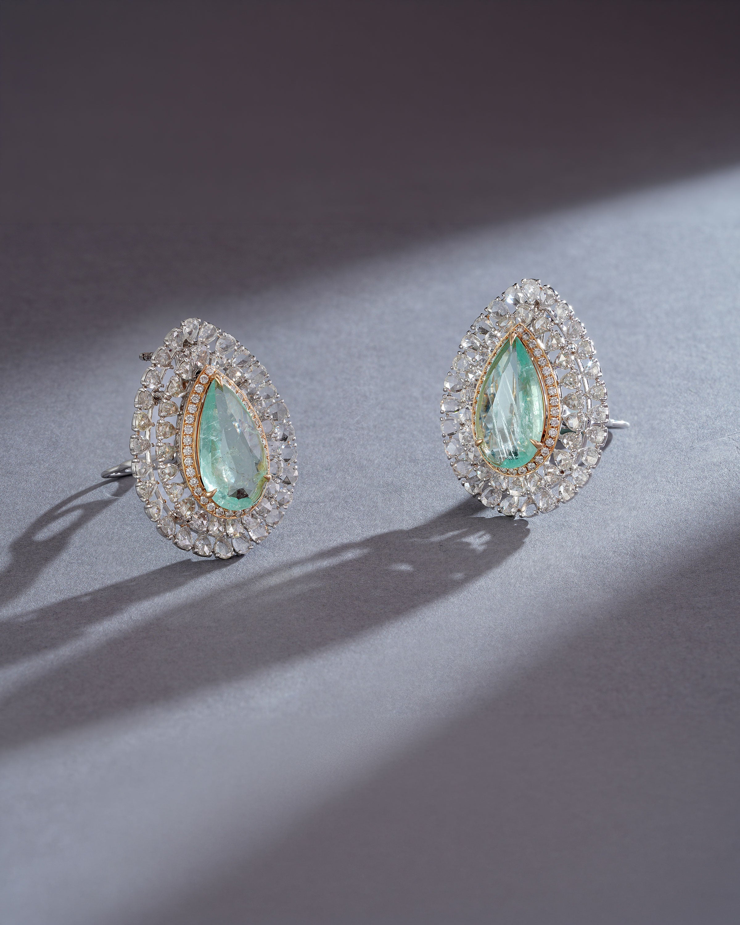 Aurora Feuille Emeralds