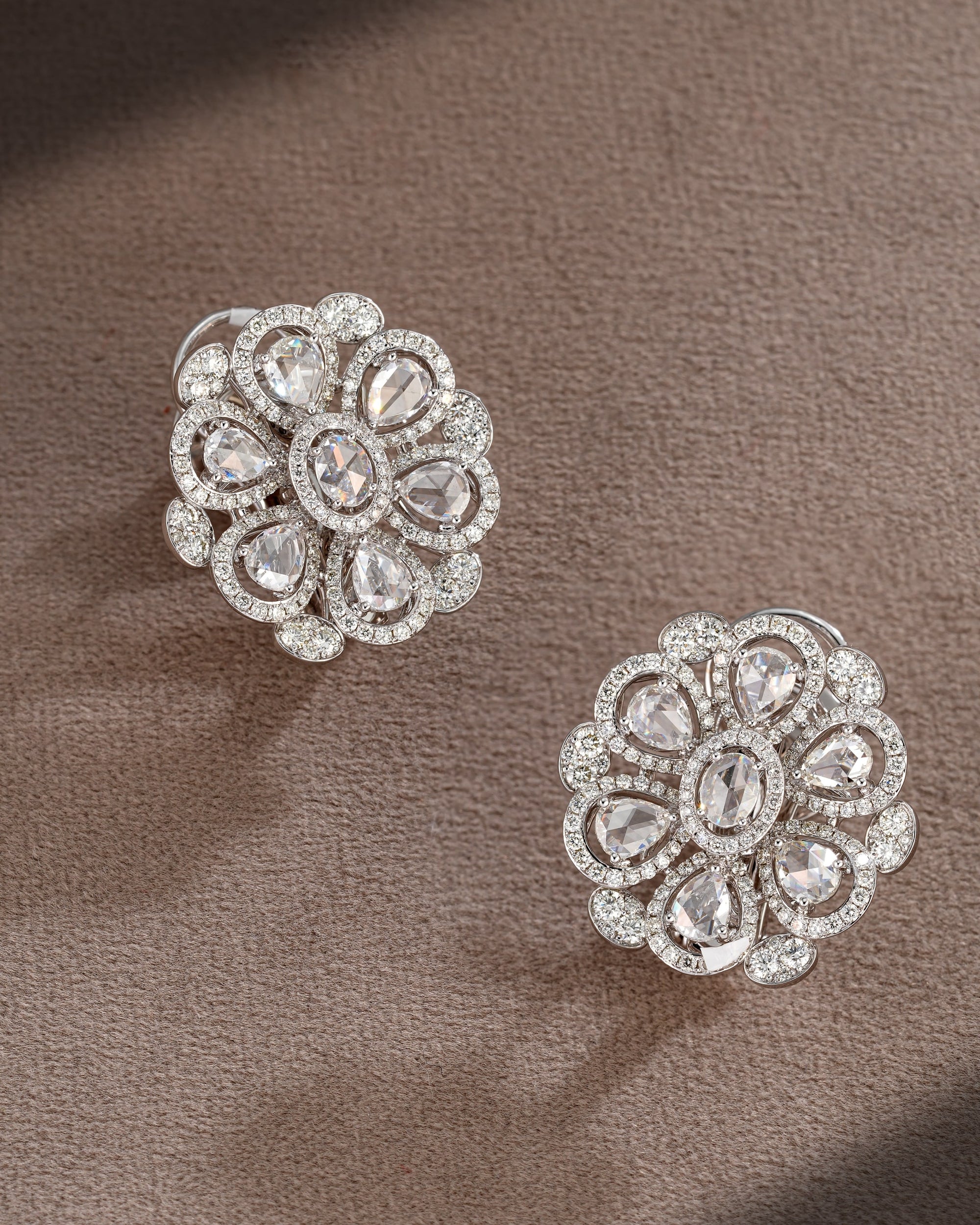 Crown Lumière Filigree