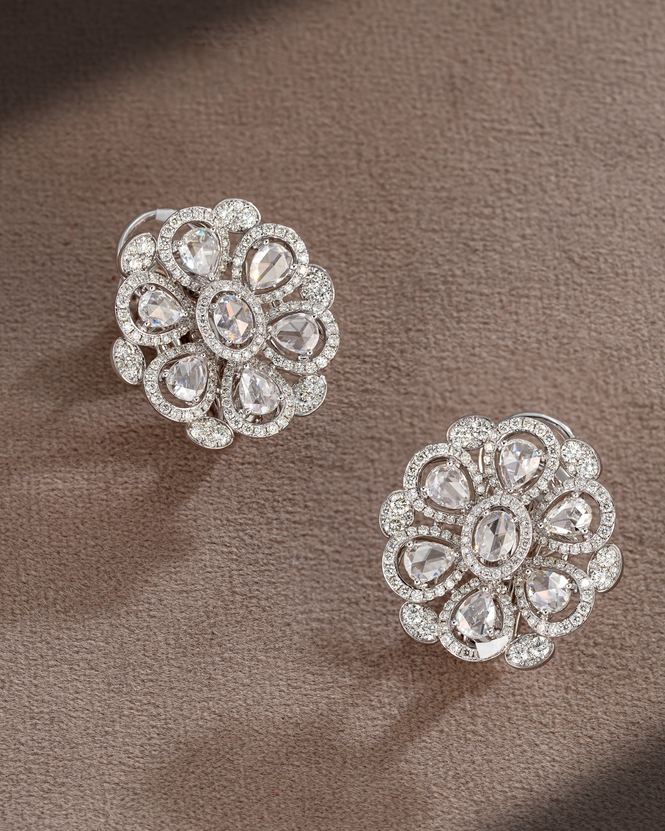 Crown Lumière Filigree