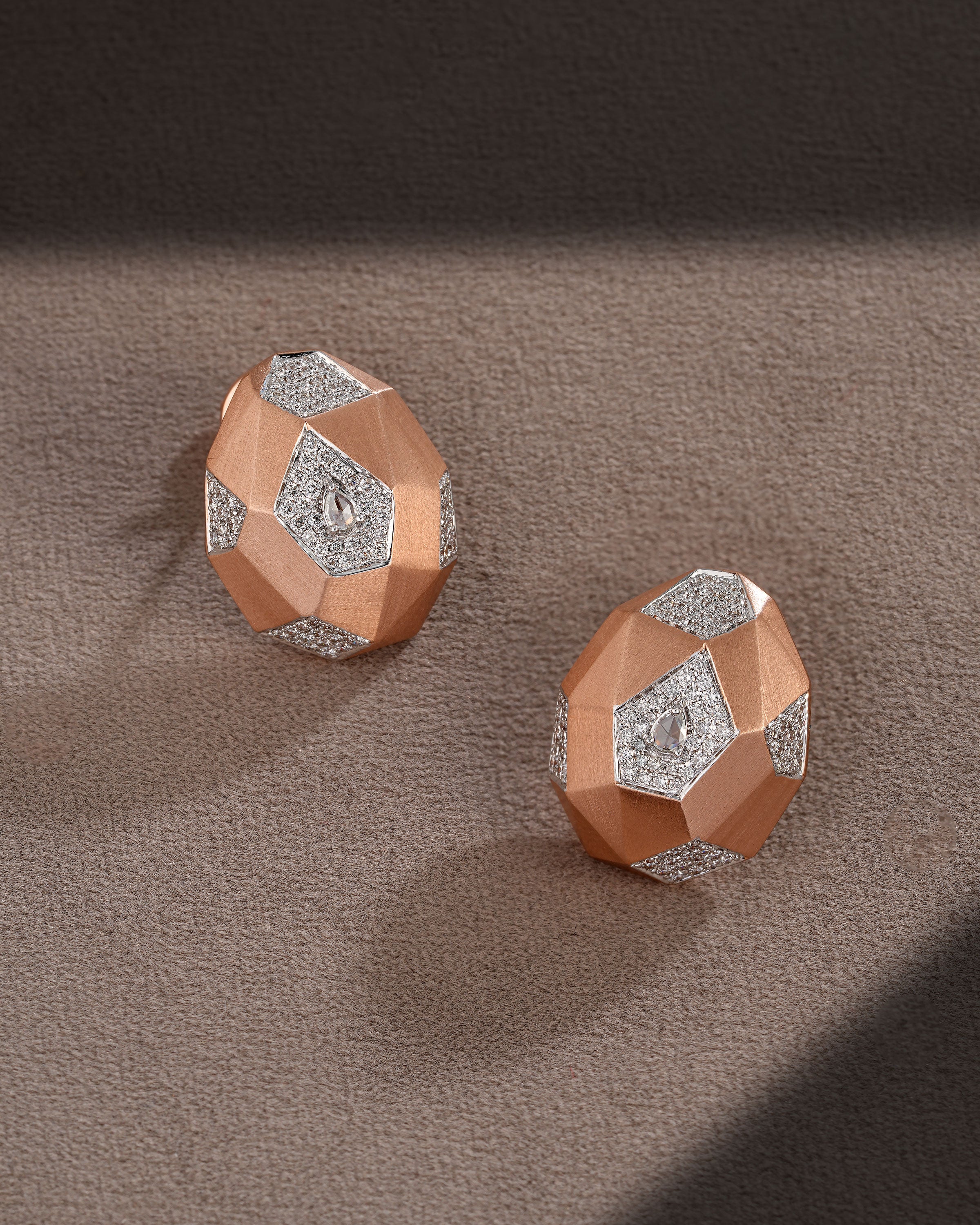 Blush Crest Drops