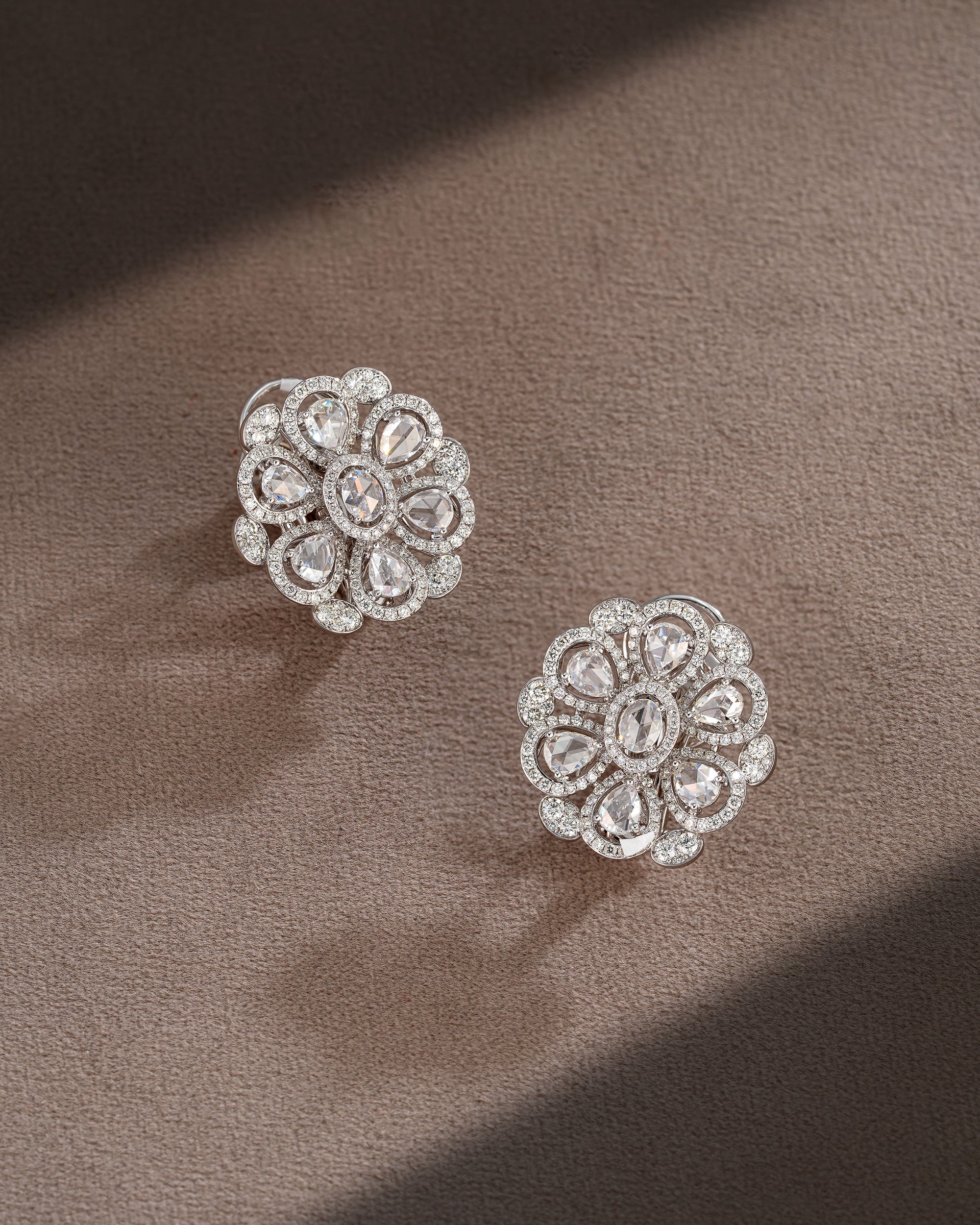 Crown Lumière Filigree