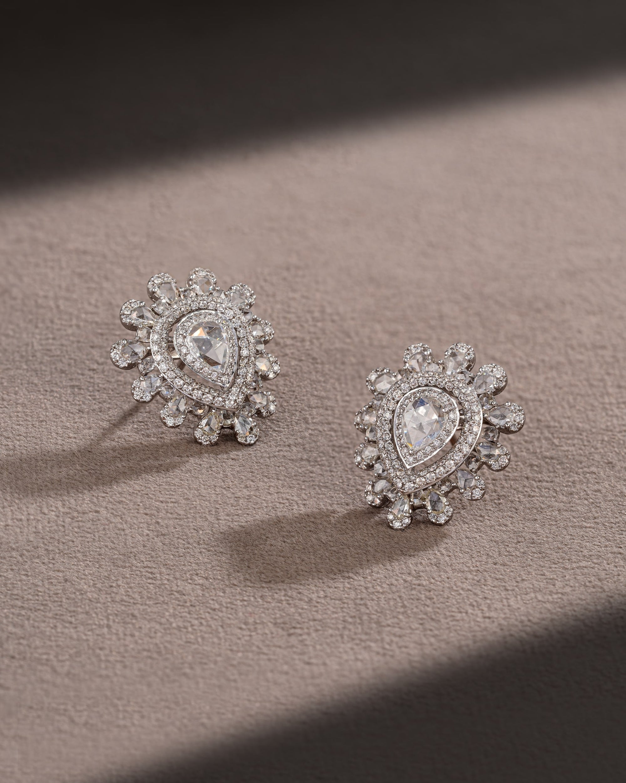 The Miren Diamond Trio