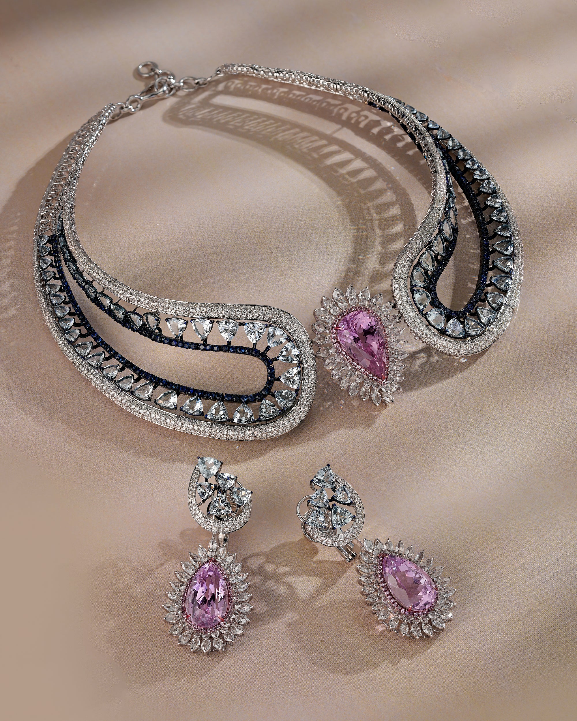 Prism Collar