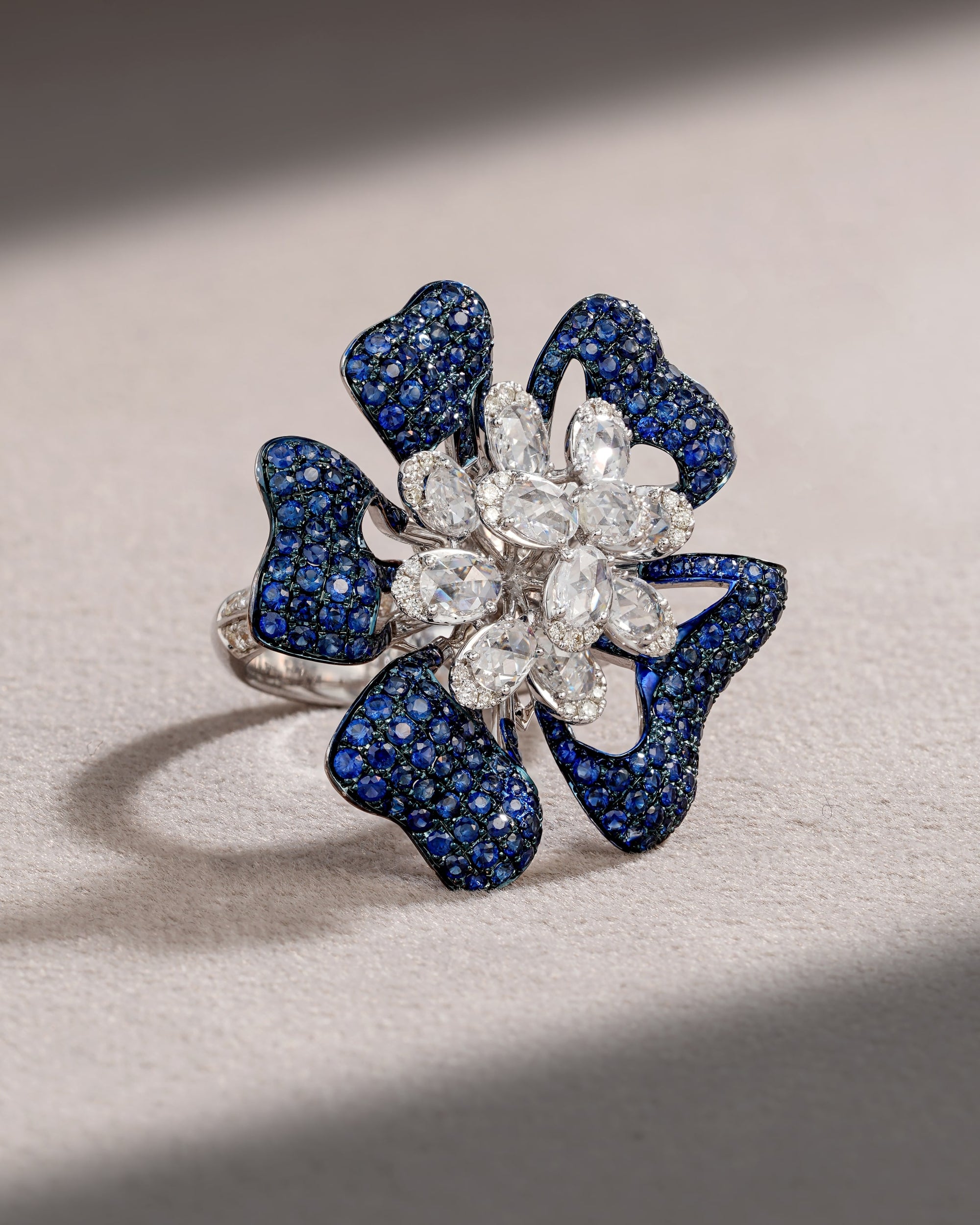 The Aurette Sapphire Twist