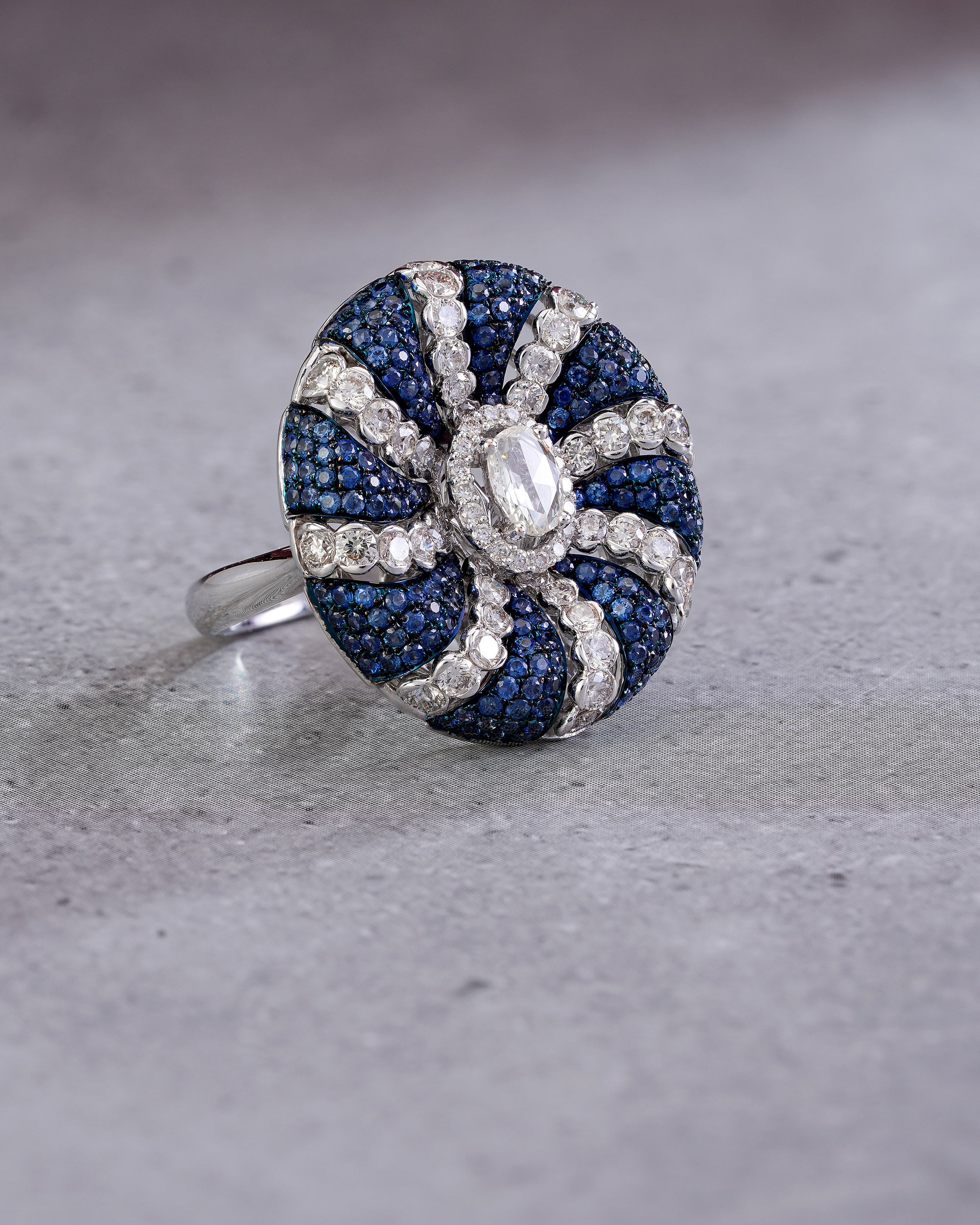 The Belvoir Sapphire Loop