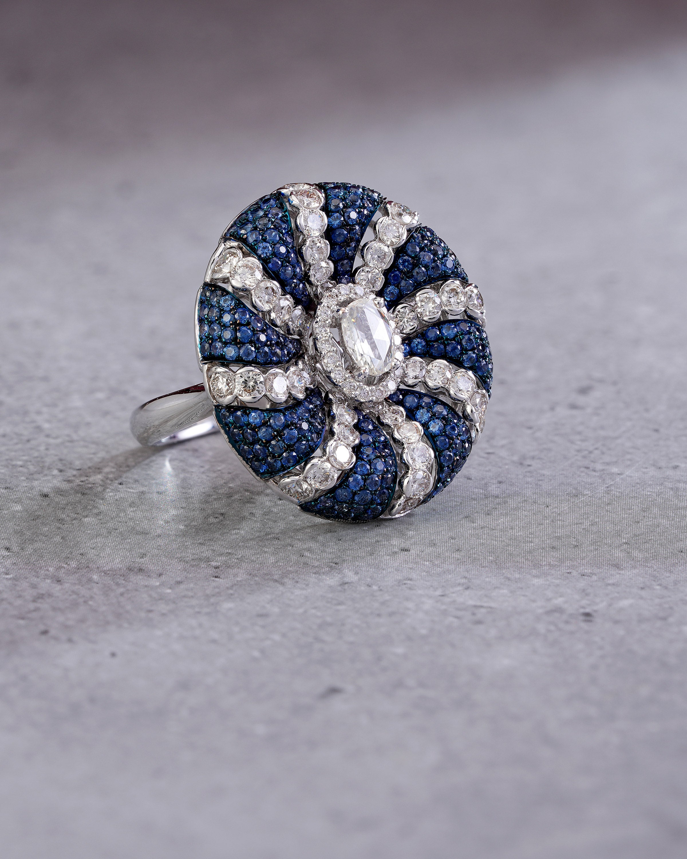 The Belvoir Sapphire Loop