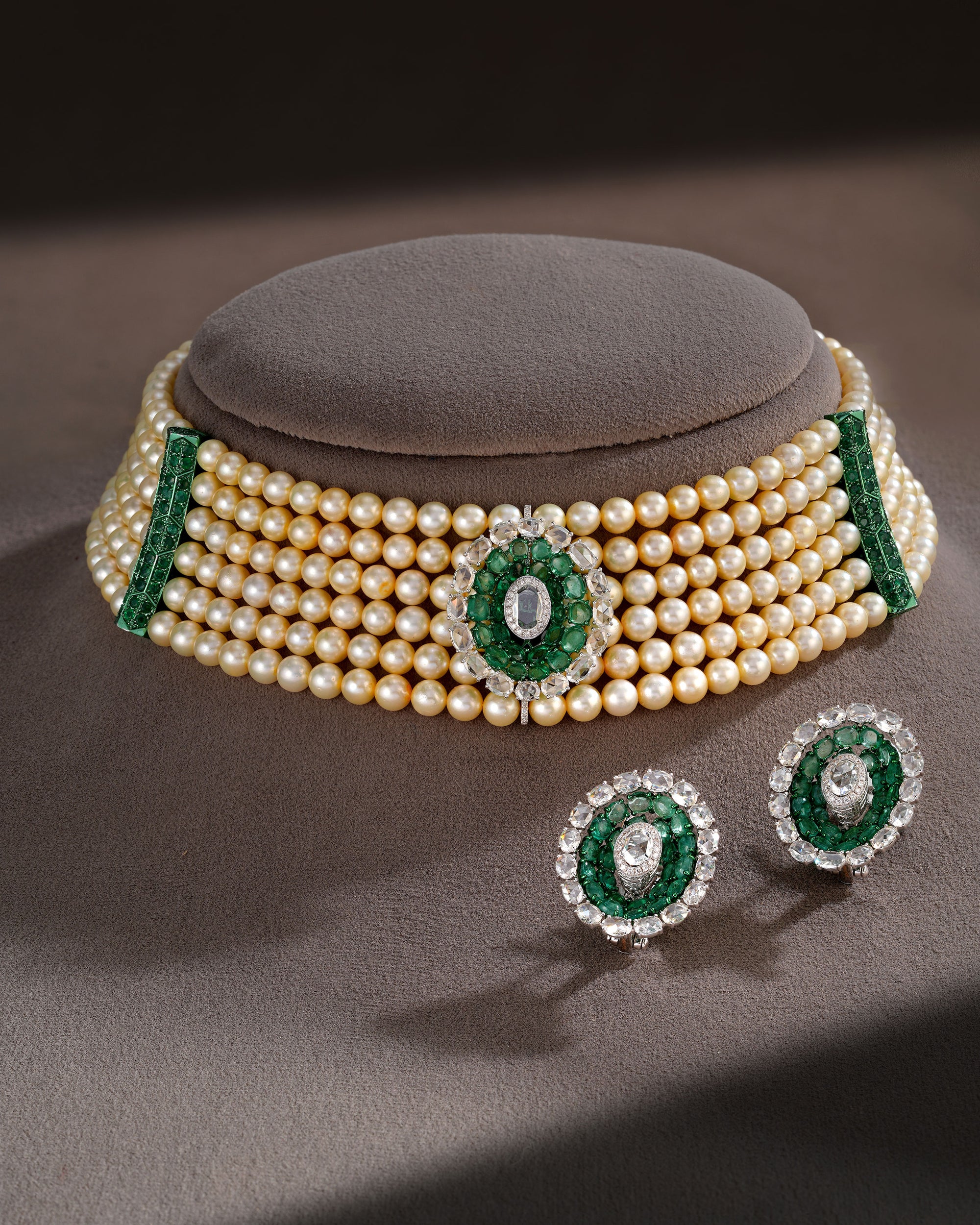Royal Crest Pearl & Emerald Diamond Necklace