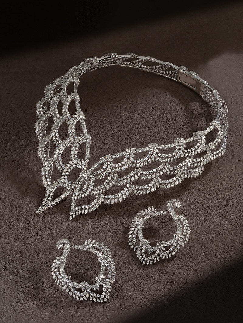 Classic Silhouette Diamond Collar Necklace