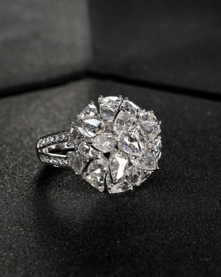 The Celestia Cluster Ring